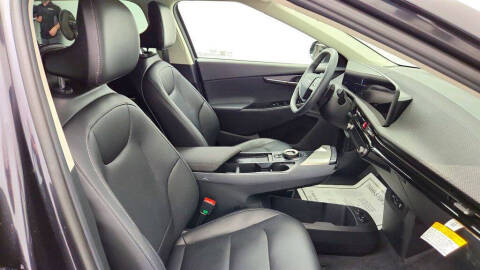 2025 Kia EV6 Wind