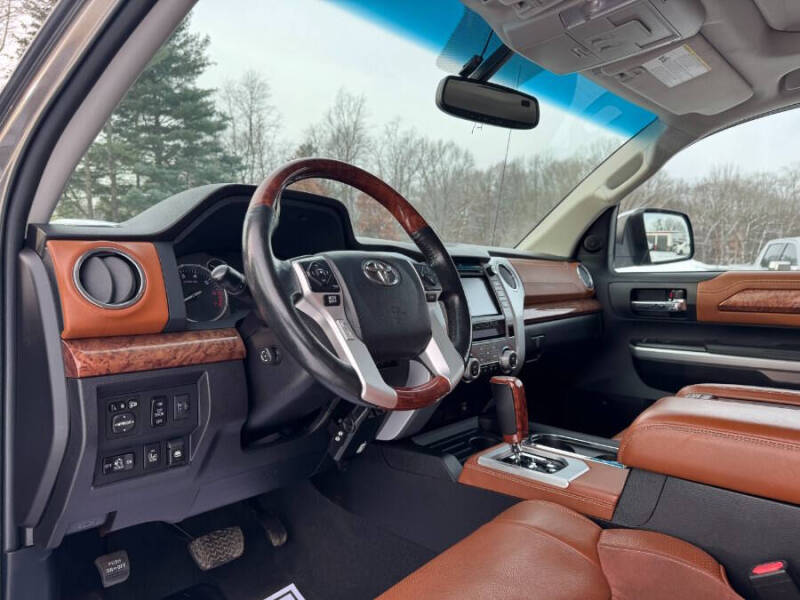 2015 Toyota Tundra