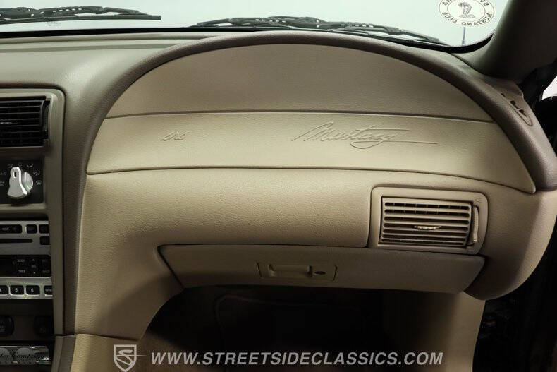 2001 Ford Mustang SVT Cobra