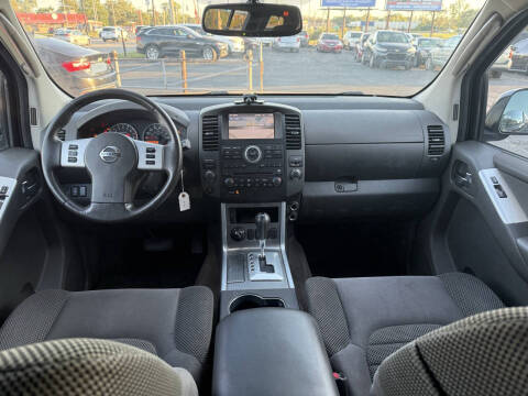 2012 Nissan Pathfinder S