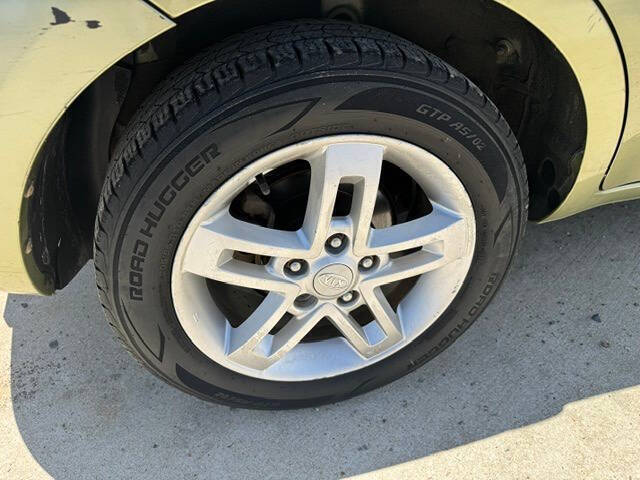 2011 Kia Soul +