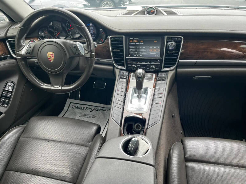 2015 Porsche Panamera