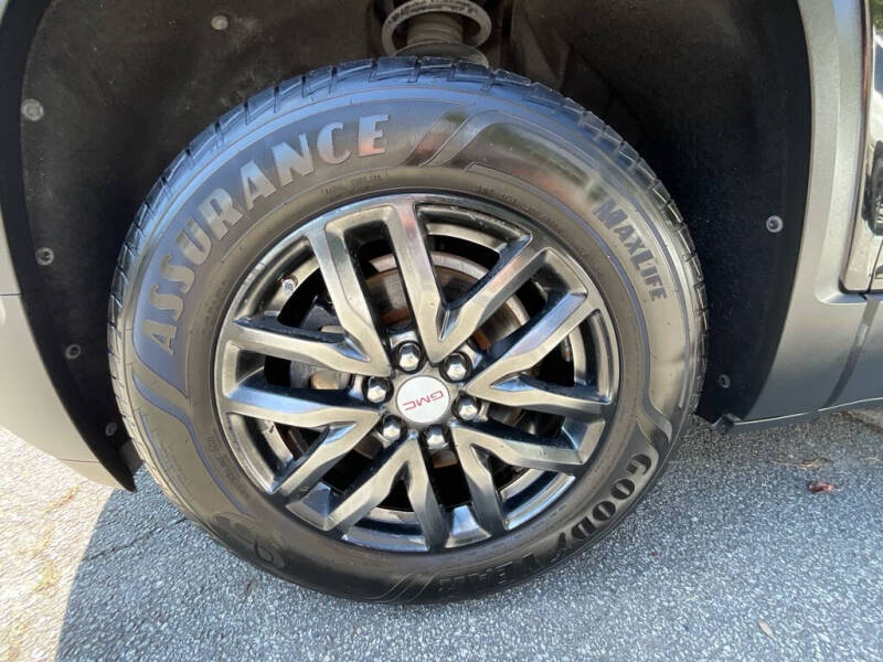 2017 GMC Acadia SLT-1