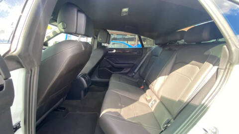 2022 Volkswagen Arteon SE R-Line