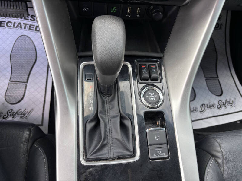 2022 Mitsubishi Eclipse Cross SEL