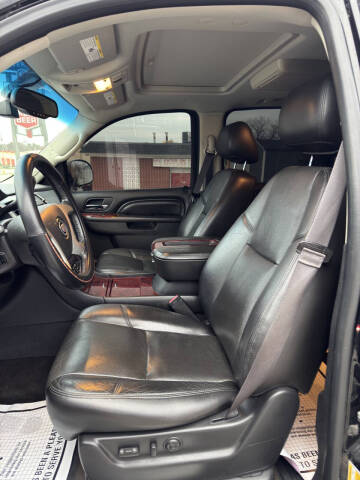 2014 Cadillac Escalade ESV Luxury