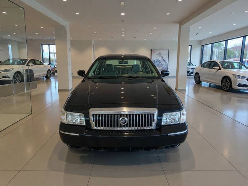 2010 Mercury Grand Marquis LS