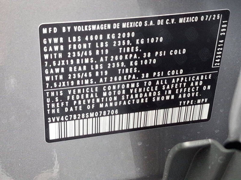 2025 Volkswagen Taos SEL 4Motion