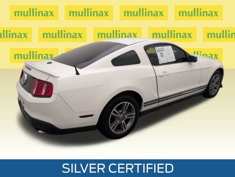 2010 Ford Mustang V6 Premium