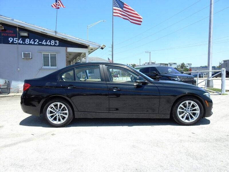 2016 BMW 3 Series  - $13,900