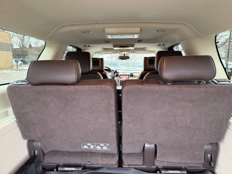 2014 Cadillac Escalade ESV Platinum