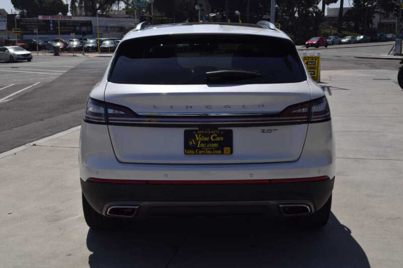 2019 Lincoln Nautilus Reserve