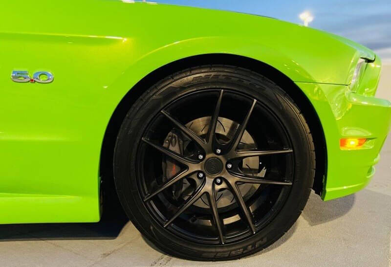 2014 Ford Mustang GT Premium