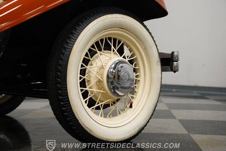 1932 Chrysler Cirrus