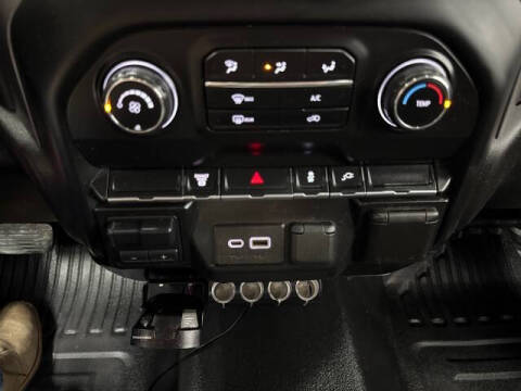 2021 Chevrolet Silverado 3500HD CC