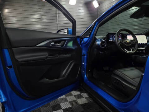 2024 Chevrolet Equinox EV LT