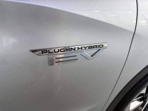 2025 Mitsubishi Outlander PHEV SEL