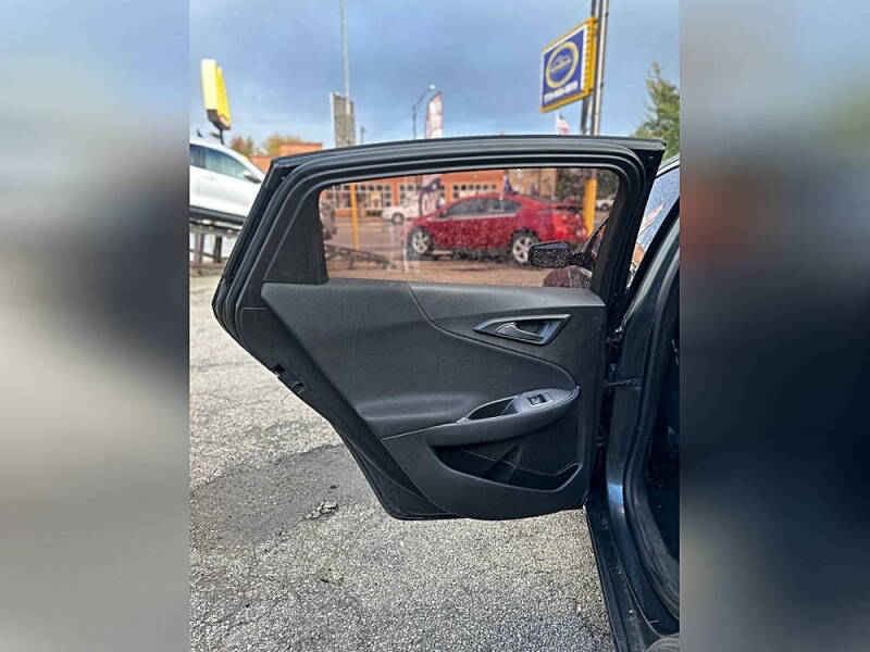 2017 Chevrolet Malibu LT