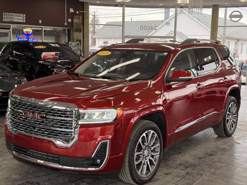2023 GMC Acadia Denali