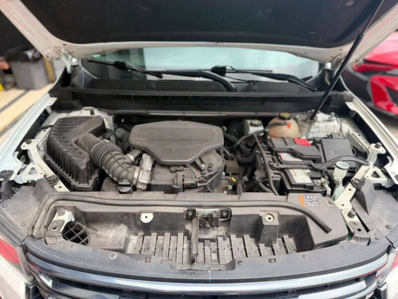 2021 GMC Acadia AT4