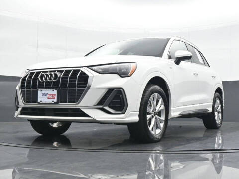 2022 Audi Q3 quattro S line Premium 45 TFSI
