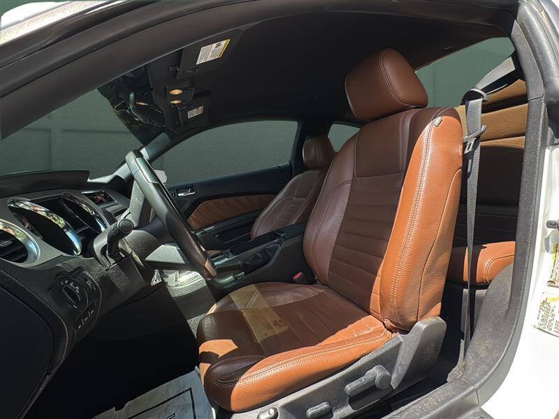 2011 Ford Mustang GT Premium