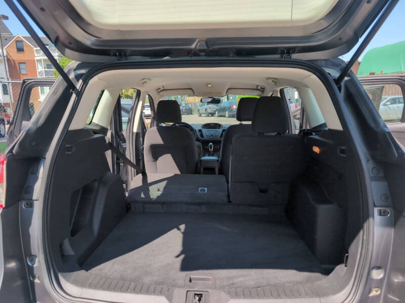 2014 Ford Escape S