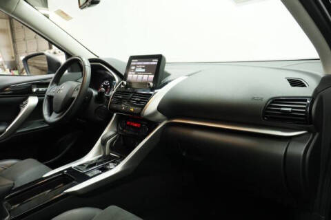 2023 Mitsubishi Eclipse Cross SE