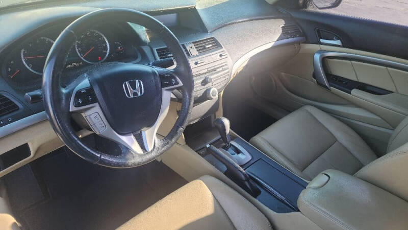 2012 Honda Accord EX-L photo 12