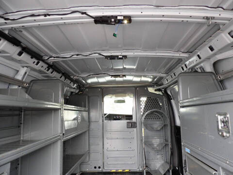 2022 Chevrolet Express 2500