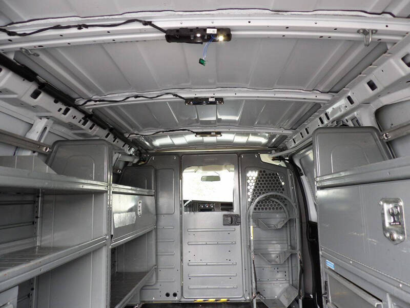 2022 Chevrolet Express 2500