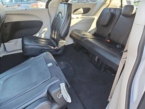 2020 Chrysler Pacifica Touring L