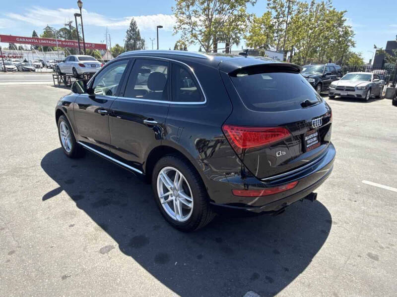 2017 Audi Q5 2.0T quattro Premium Plus