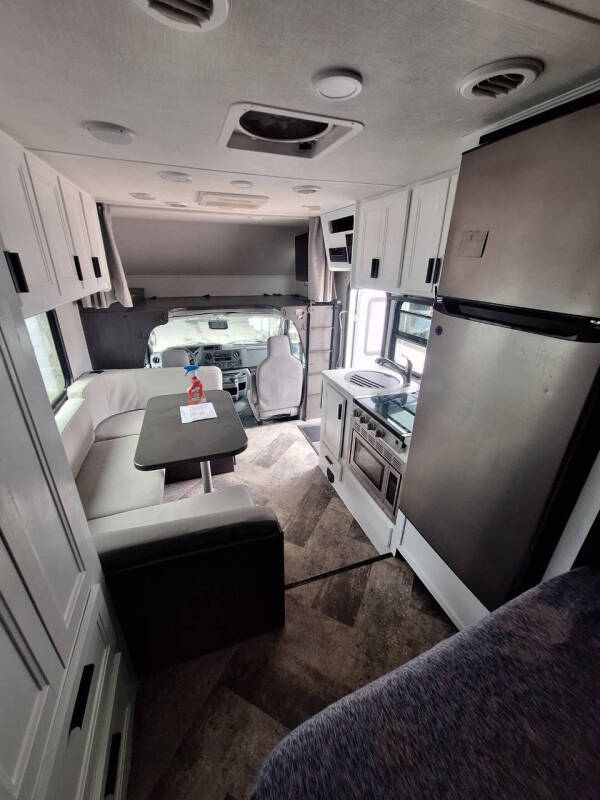 2021 Forest River Sunseeker