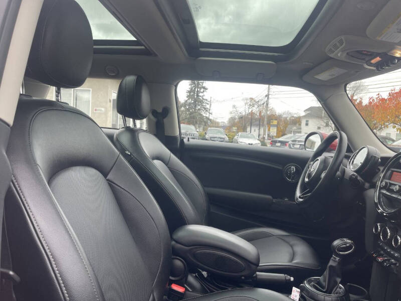 2015 MINI Hardtop 2 Door Cooper