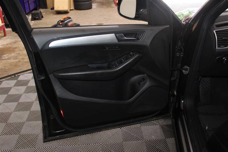 2010 Audi Q5 3.2 quattro Premium Plus