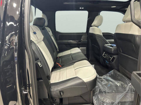 2023 Ford F-150 Lightning Platinum