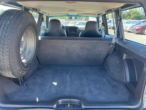 2000 Jeep Cherokee SE