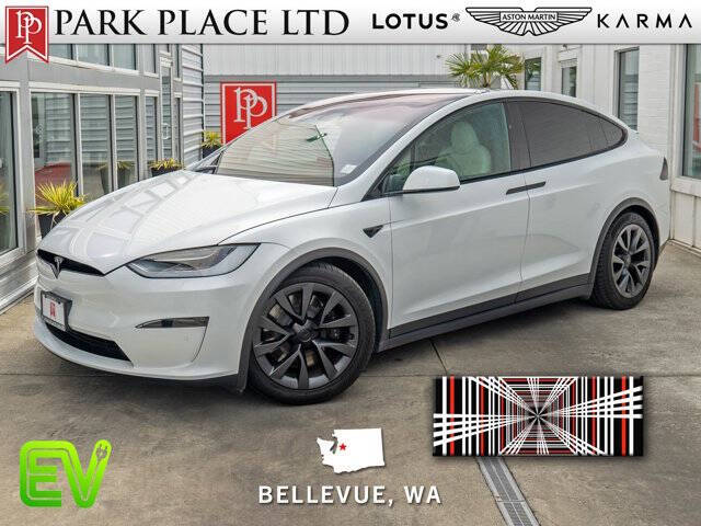2022 Tesla Model X 2