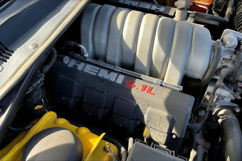 2007 Dodge Charger SRT-8