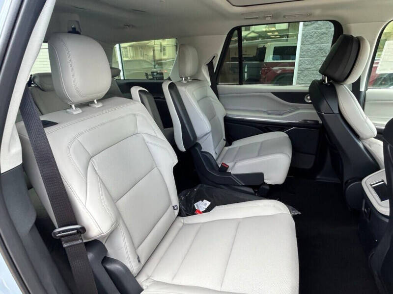 2025 Lincoln Navigator Reserve