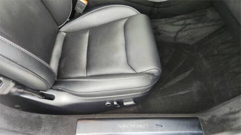 2023 Tesla Model S Plaid