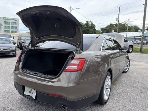 2015 Ford Taurus Limited