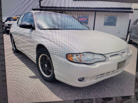 2003 Chevrolet Monte Carlo for sale at BELOW BOOK AUTO SALES in Idaho Falls ID