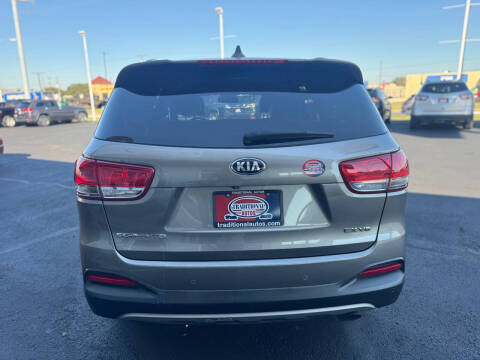 2018 Kia Sorento EX V6