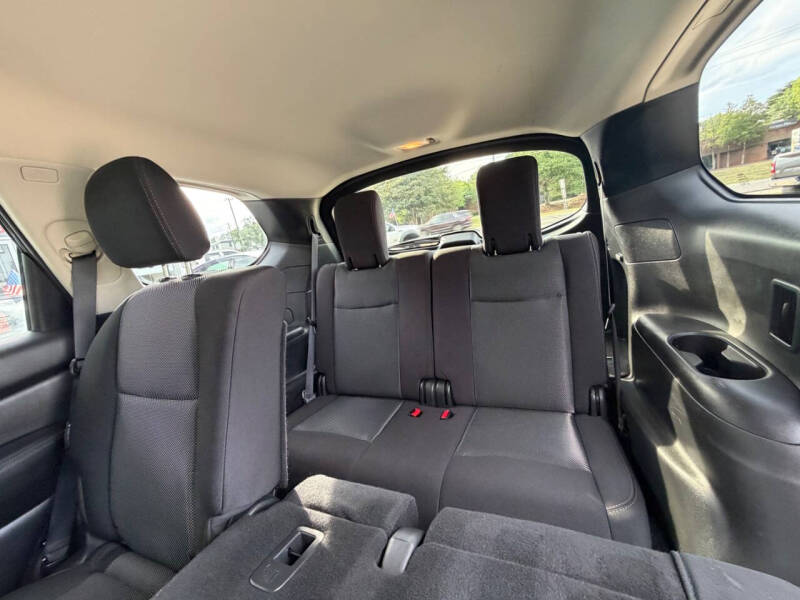 2018 Nissan Pathfinder SV