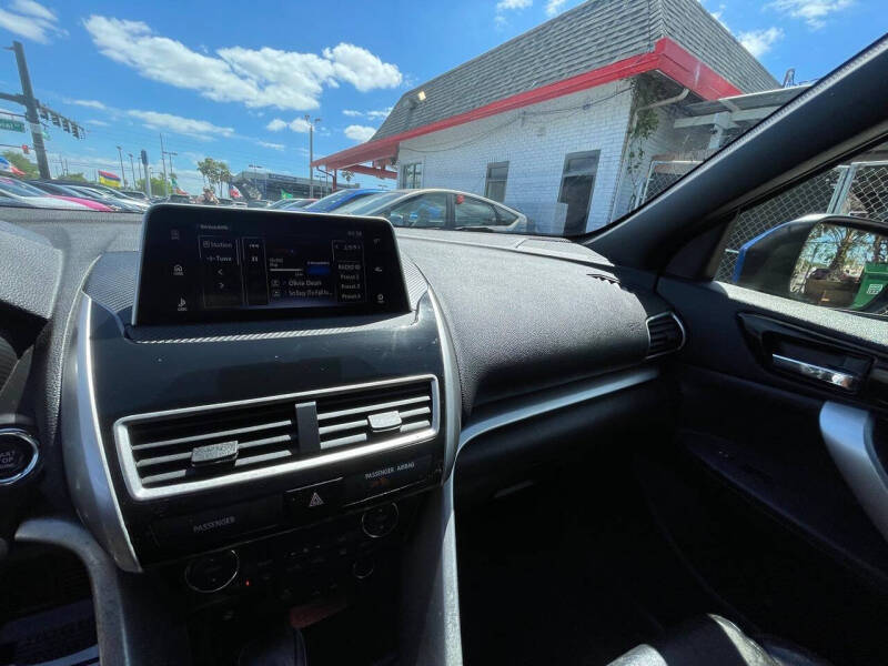 2020 Mitsubishi Eclipse Cross SEL