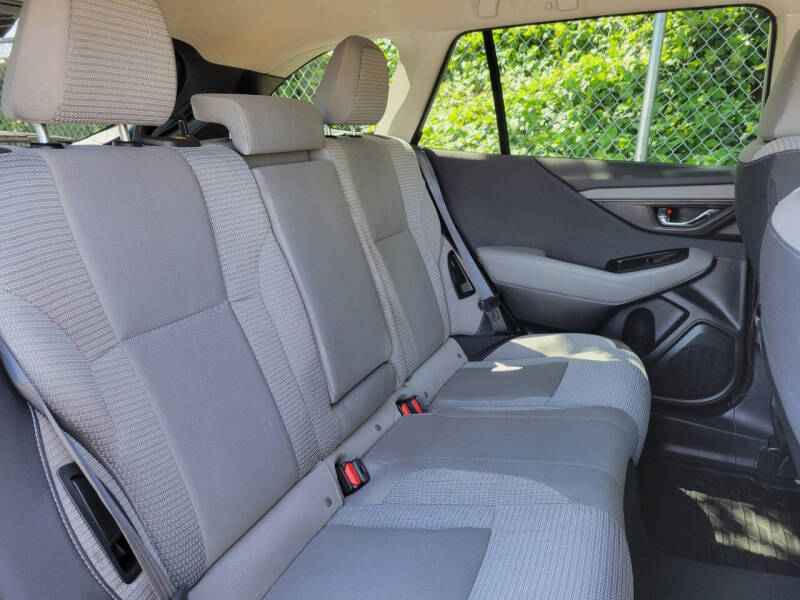 2023 Subaru Outback Premium