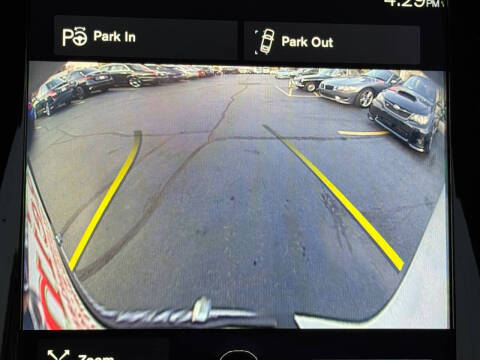 2017 Volvo XC90 T6 Momentum