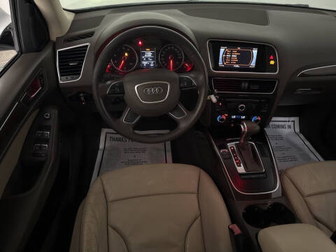 2016 Audi Q5 2.0T quattro Premium